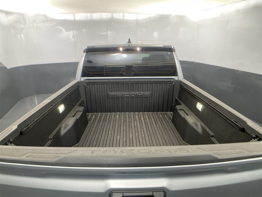 2025 Toyota Tacoma SR5 4x4 Double Cab photo 27