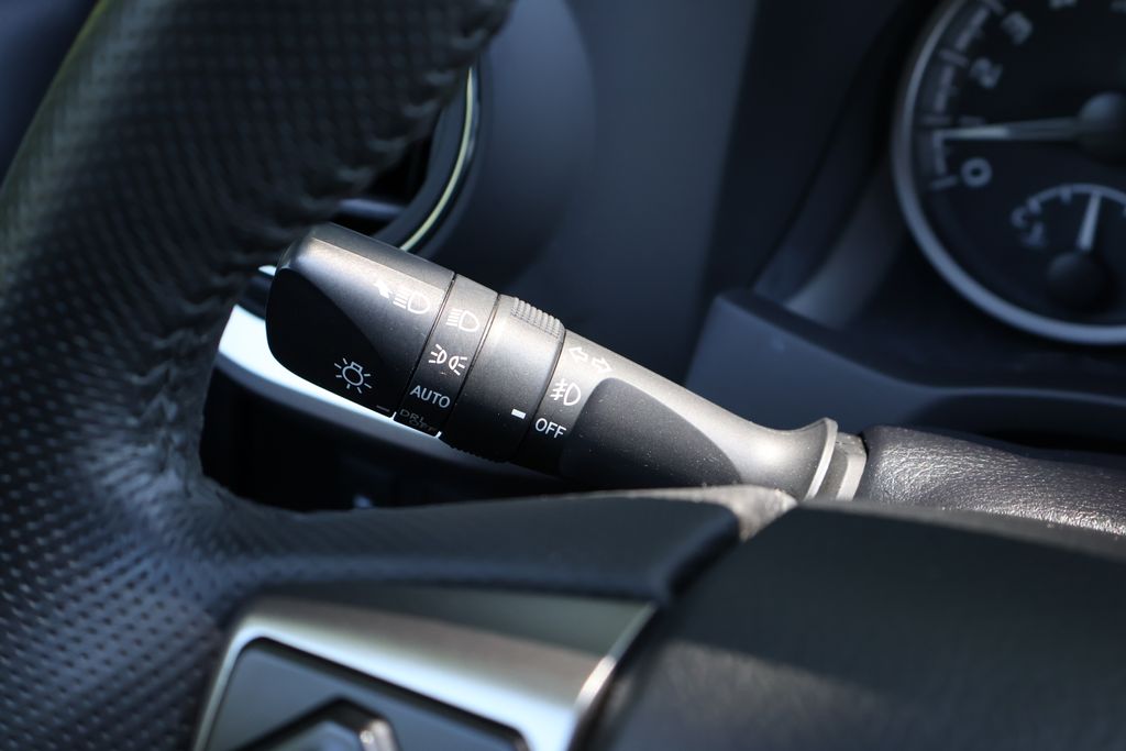 2023 Toyota Tacoma SR5 photo 21