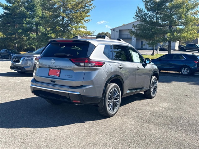 2026 Nissan Rogue Platinum photo 3