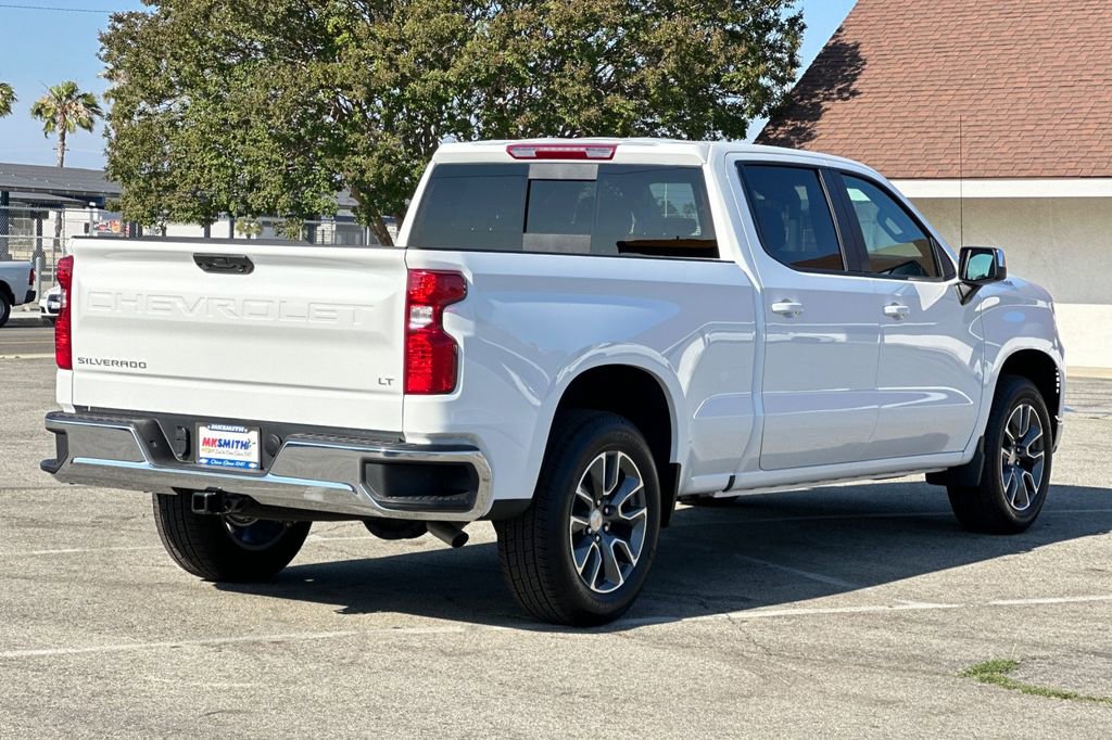 2025 Chevrolet Silverado 1500 photo 4