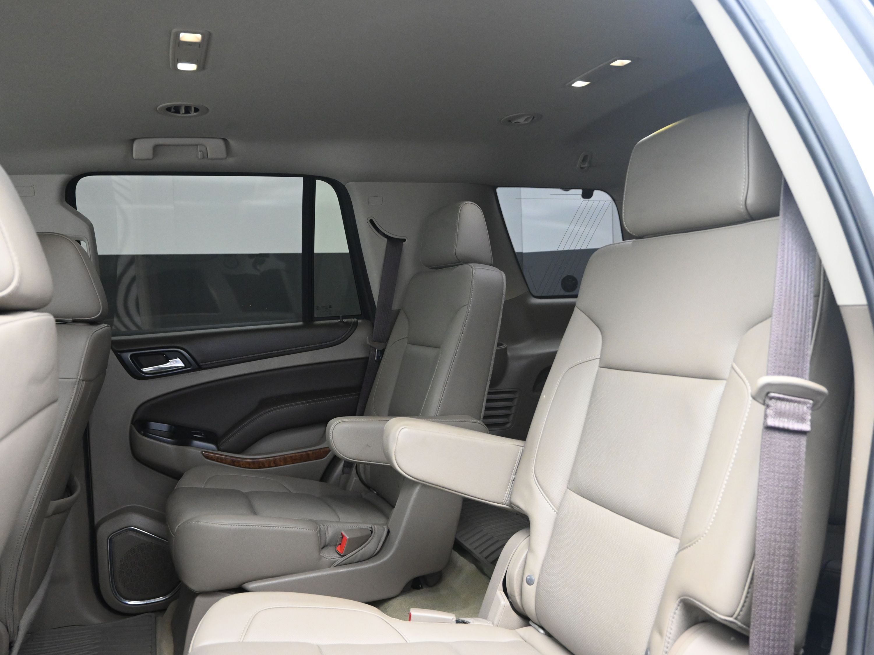 2018 Chevrolet Tahoe Premier photo 7
