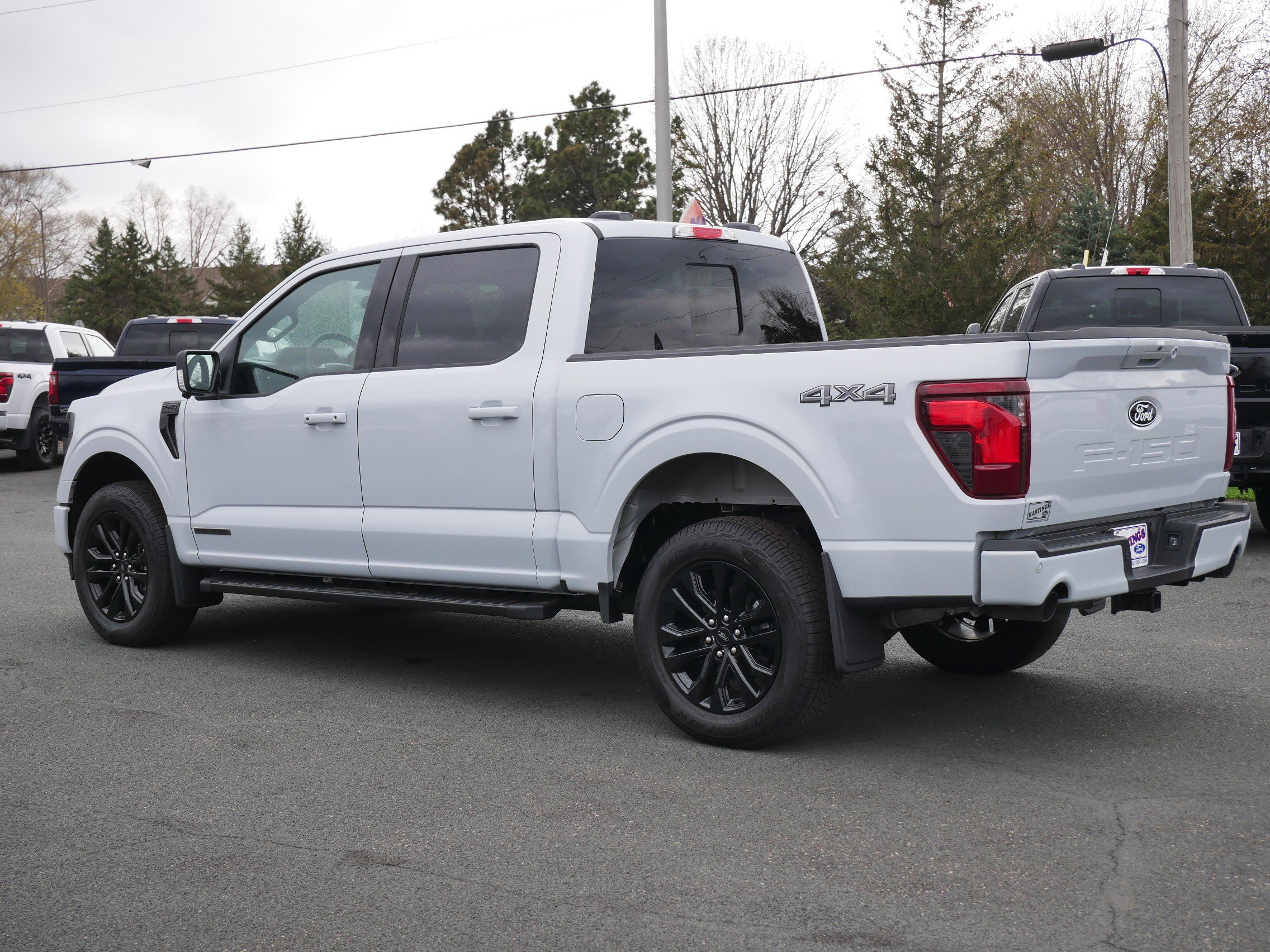 2025 Ford F-150 XLT photo 2