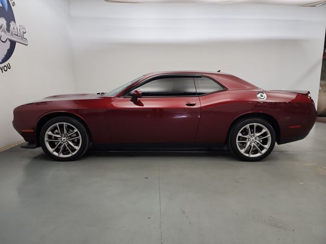 2022 Dodge Challenger GT photo 3