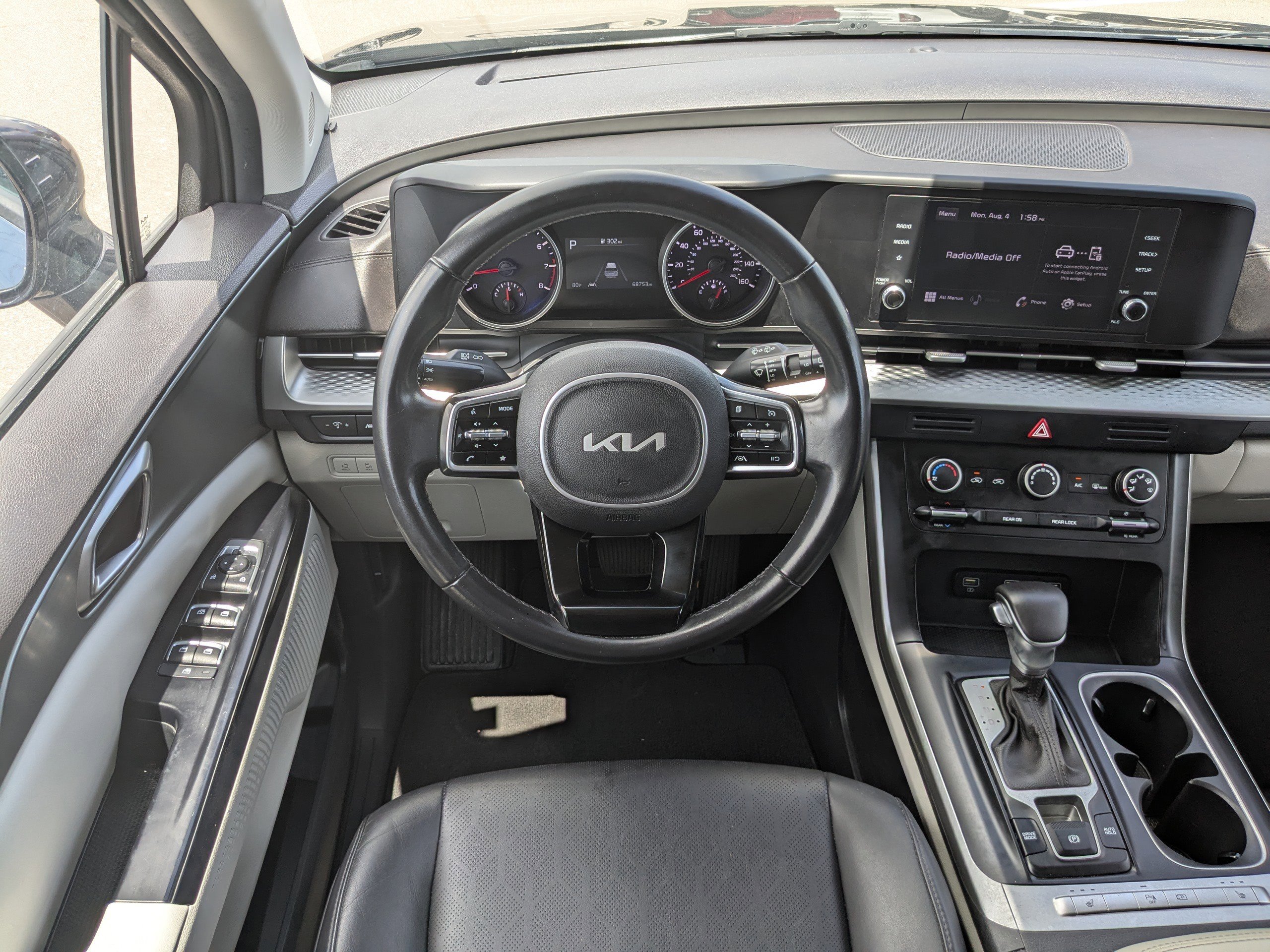 2022 Kia Carnival LXS photo 17