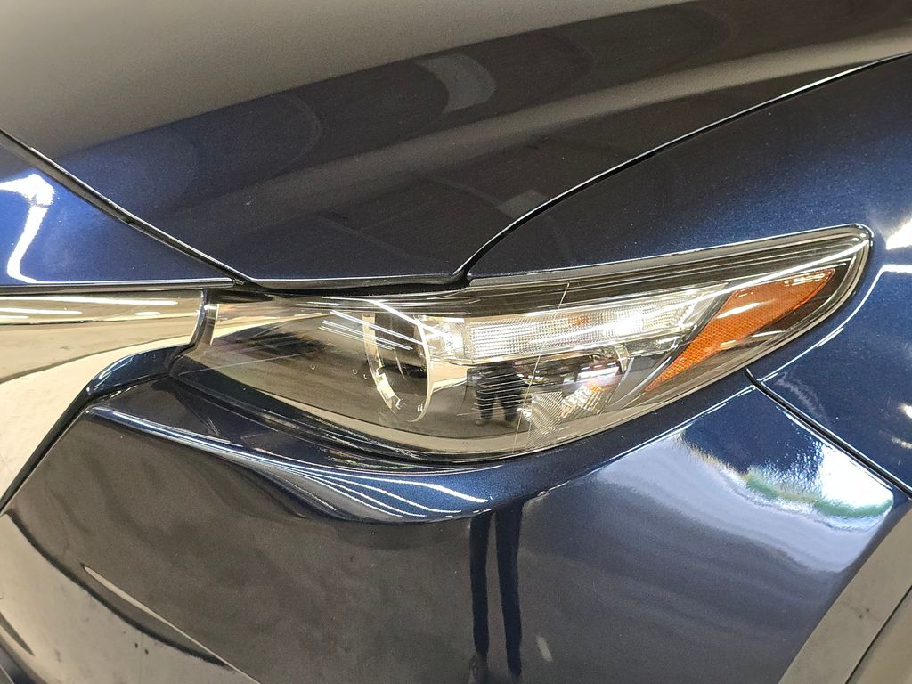2023 Mazda CX-9 Touring photo 9