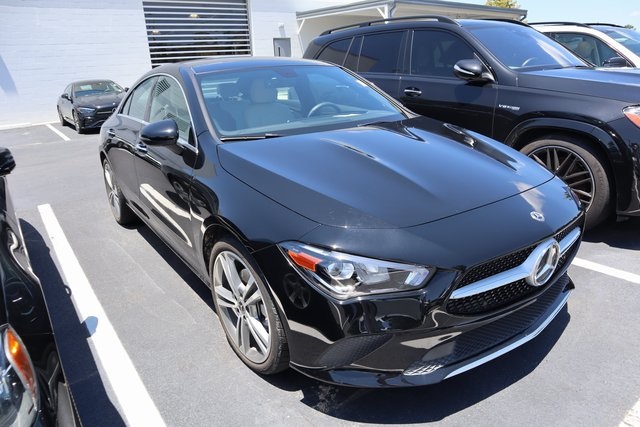 2022 Mercedes Benz CLA 250 photo 3