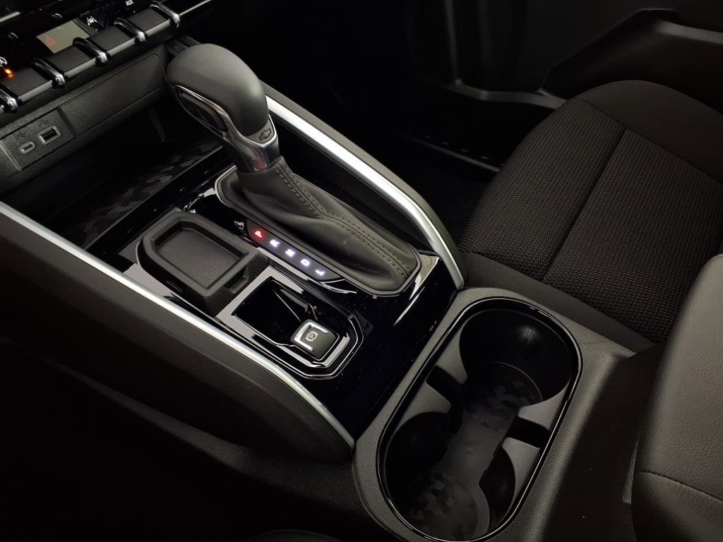 2025 Chevrolet Colorado Work Truck LT photo 9