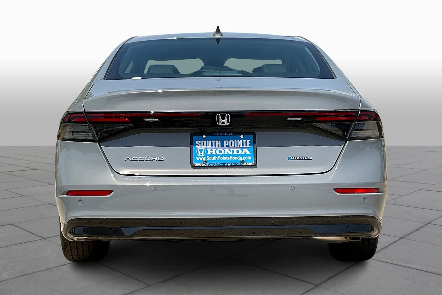 2025 Honda Accord Hybrid EX-L photo 4