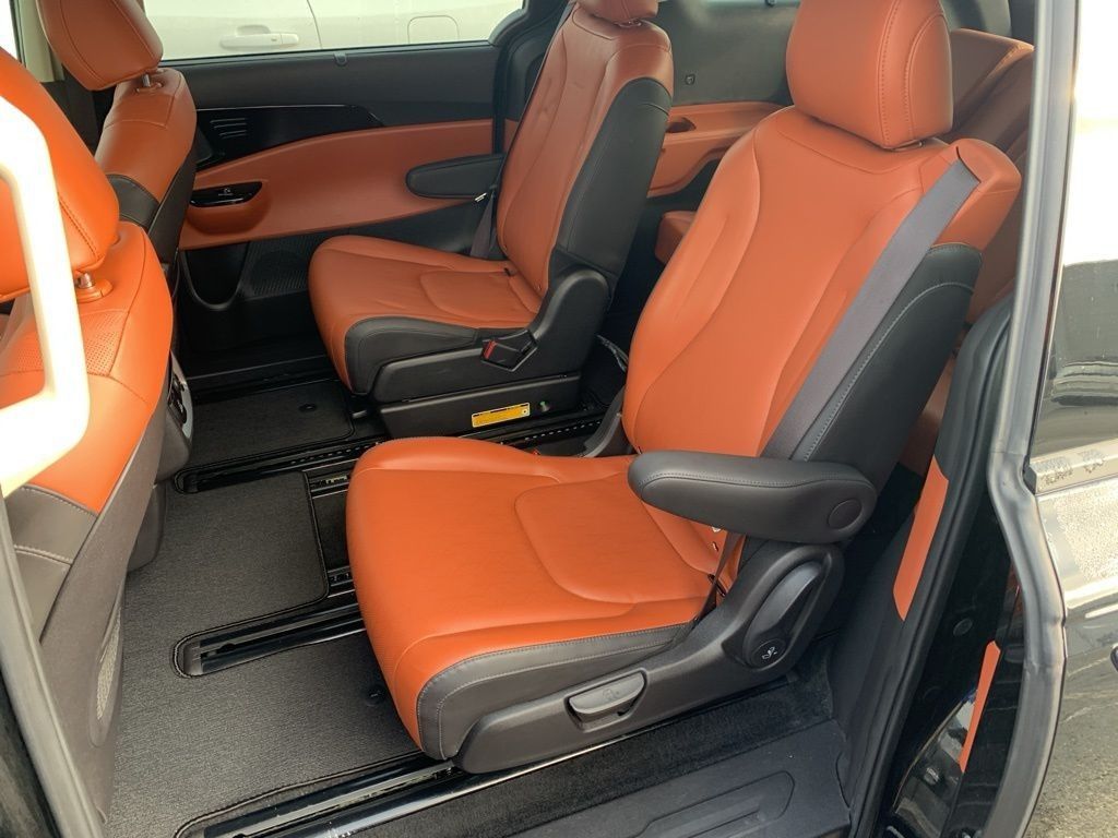 2023 Kia Carnival SX Prestige photo 15