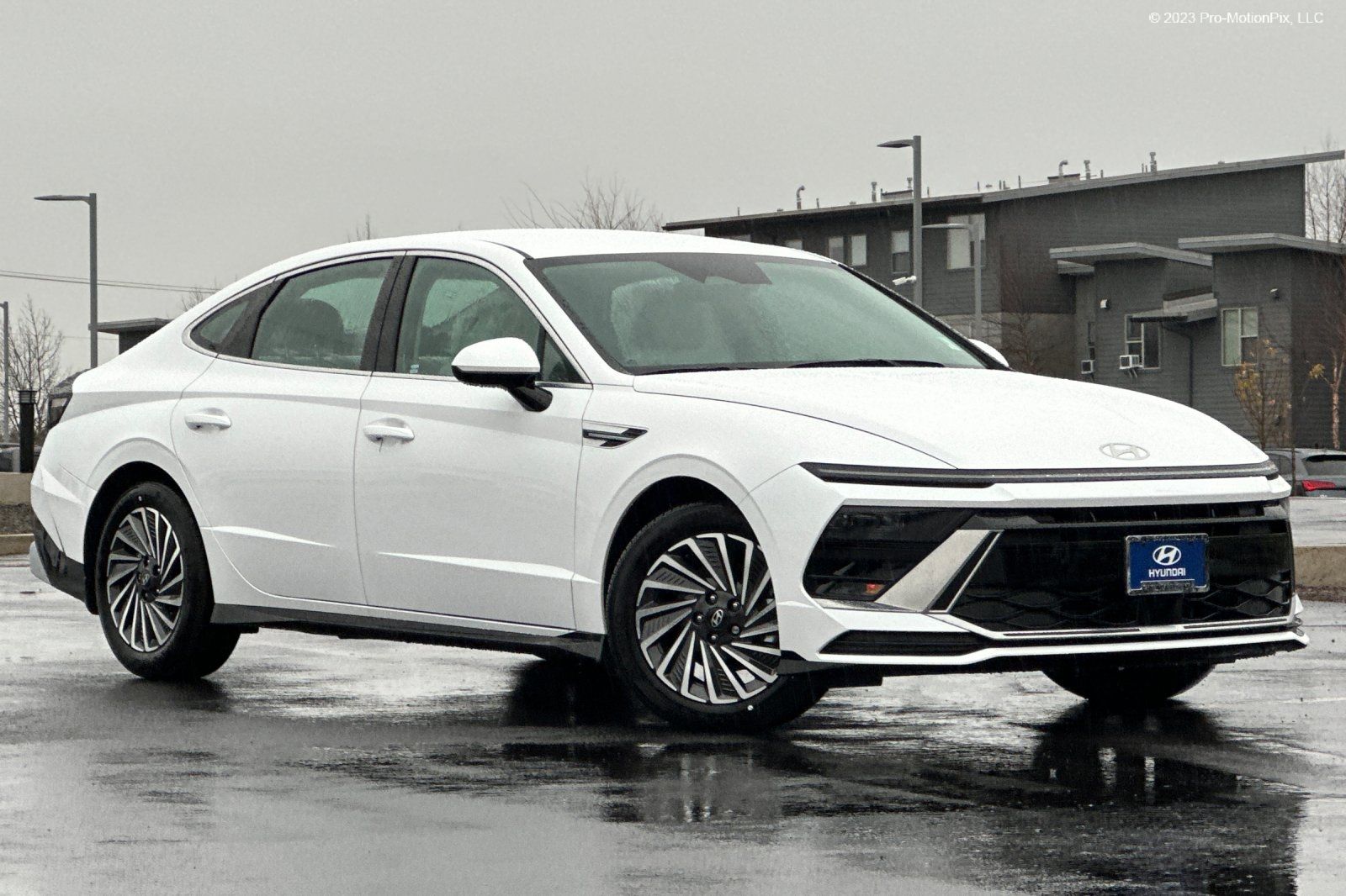 2025 Hyundai Sonata Hybrid SEL's photo