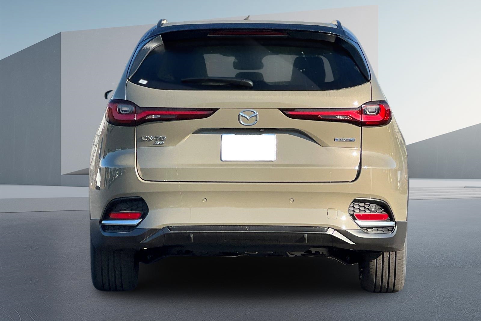 2025 Mazda CX-70 Premium Plus photo 4