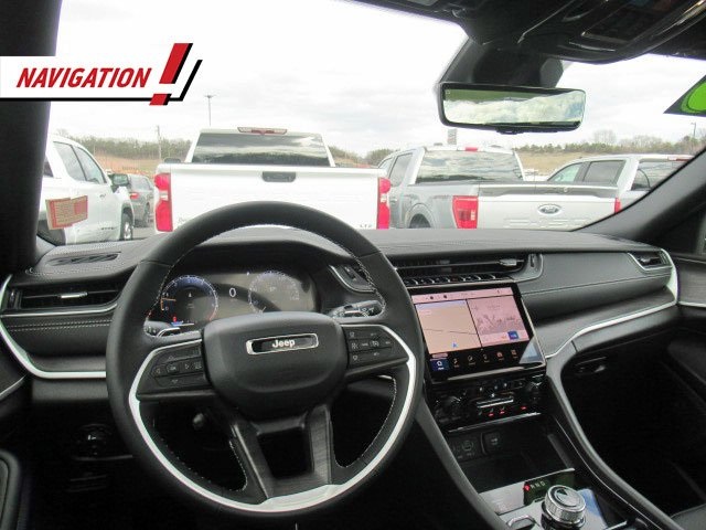 2025 Jeep Grand Cherokee Limited photo 5