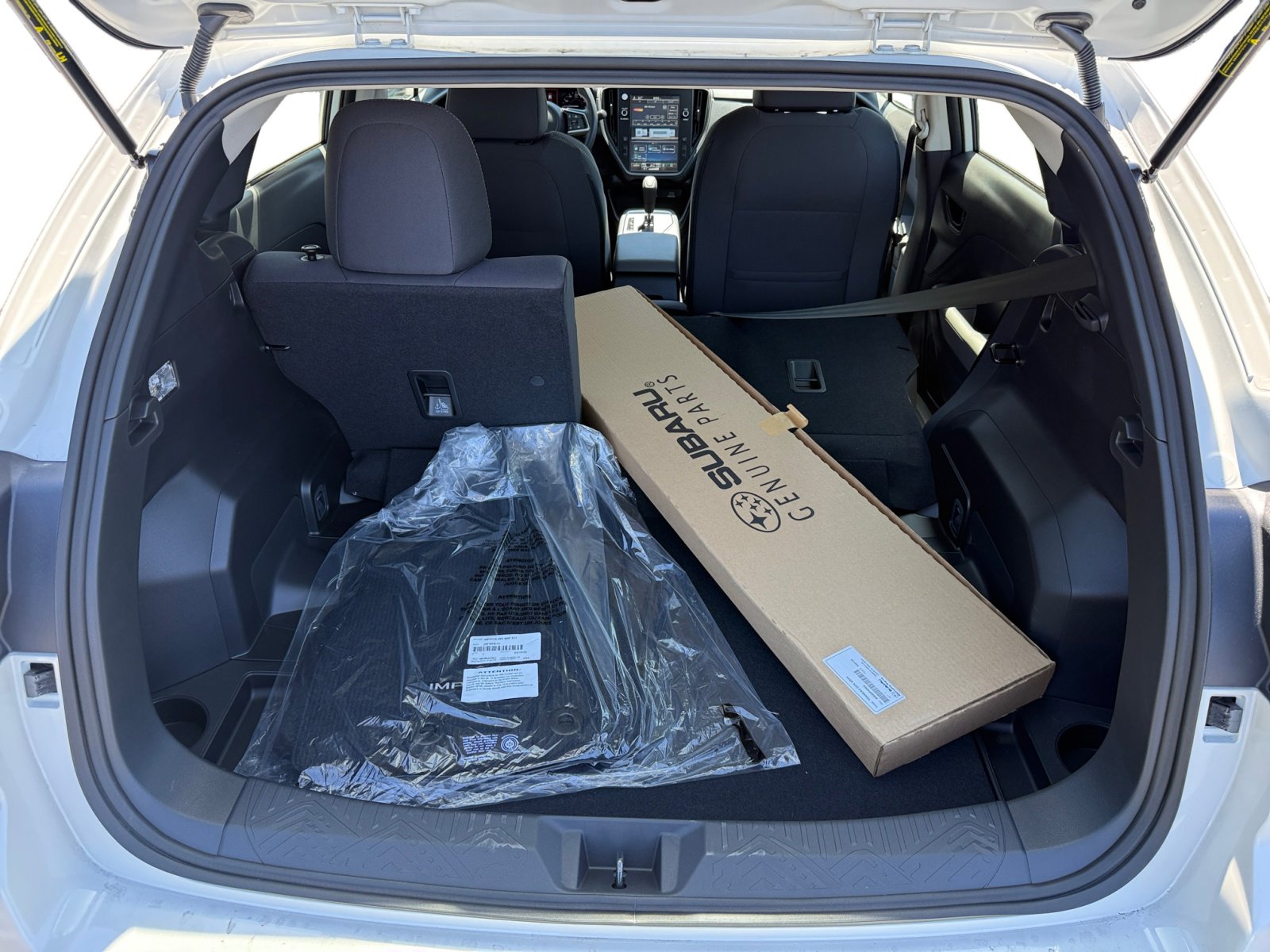 2025 Subaru Impreza Base photo 17