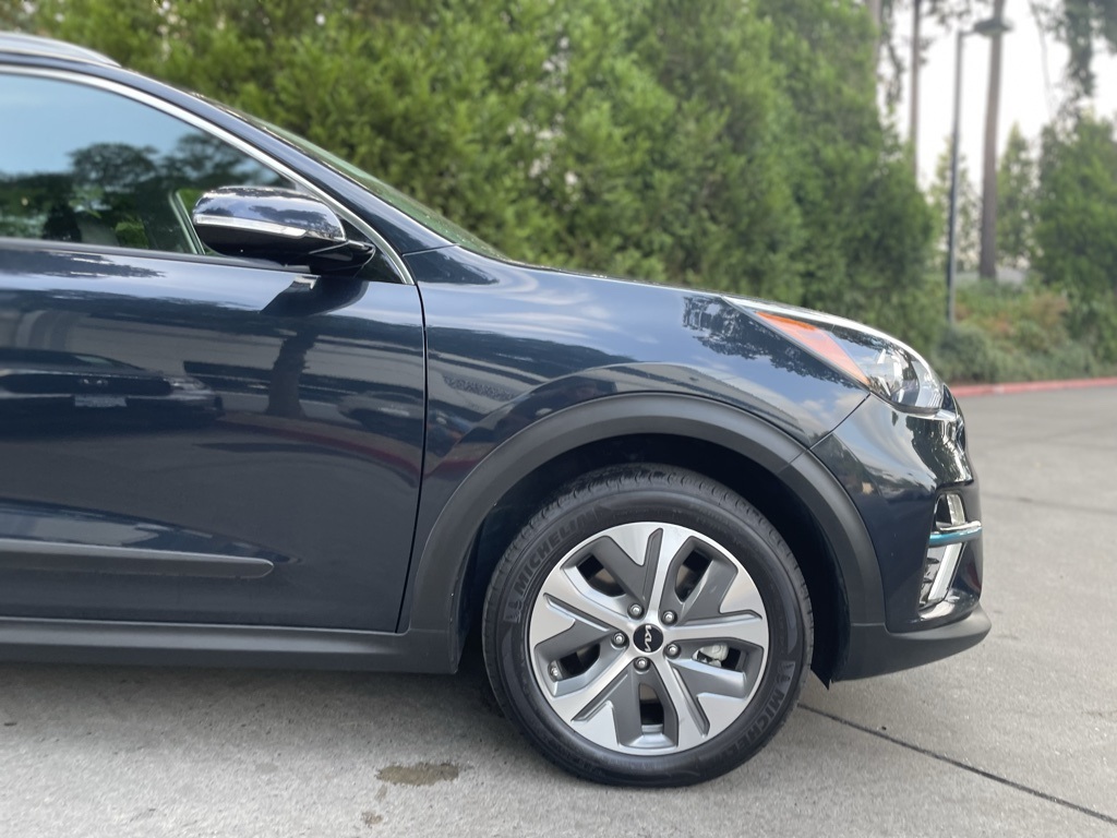 Used 2022 Kia Niro EX with VIN KNDCC3LG1N5135254 for sale in Gladstone, OR