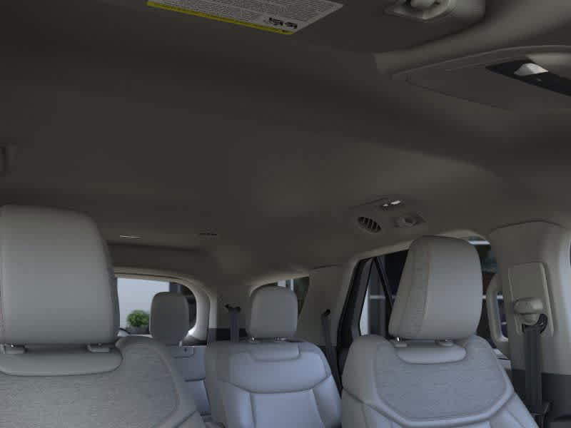 2025 Ford Explorer photo 17