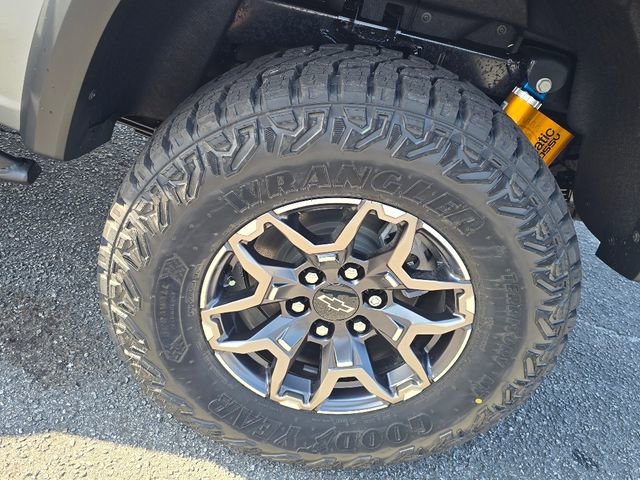 2026 Chevrolet Colorado ZR2 photo 17