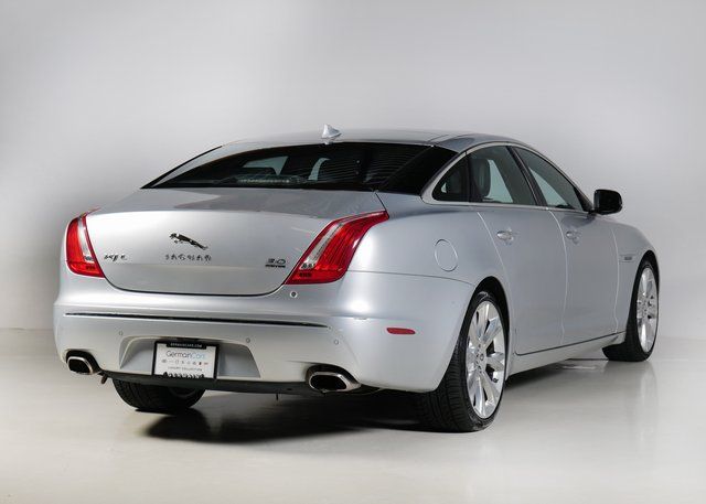2013 Jaguar XJ XJL Portfolio photo 2