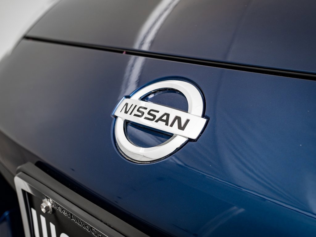 2017 Nissan 370Z Sport photo 3