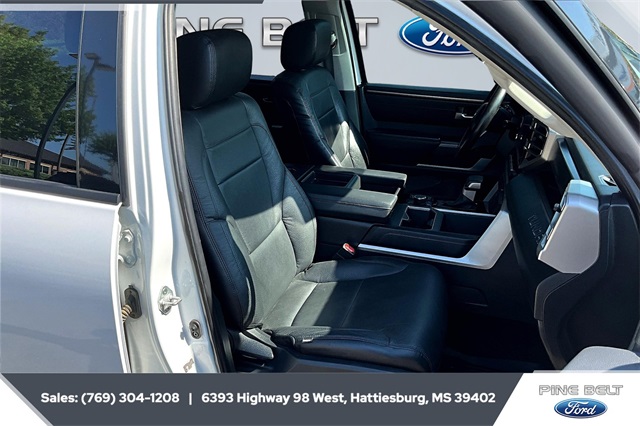 2023 Toyota Tundra SR5 photo 6