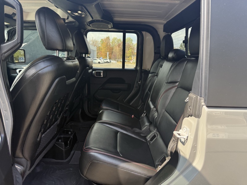 2022 Jeep Gladiator Rubicon photo 11