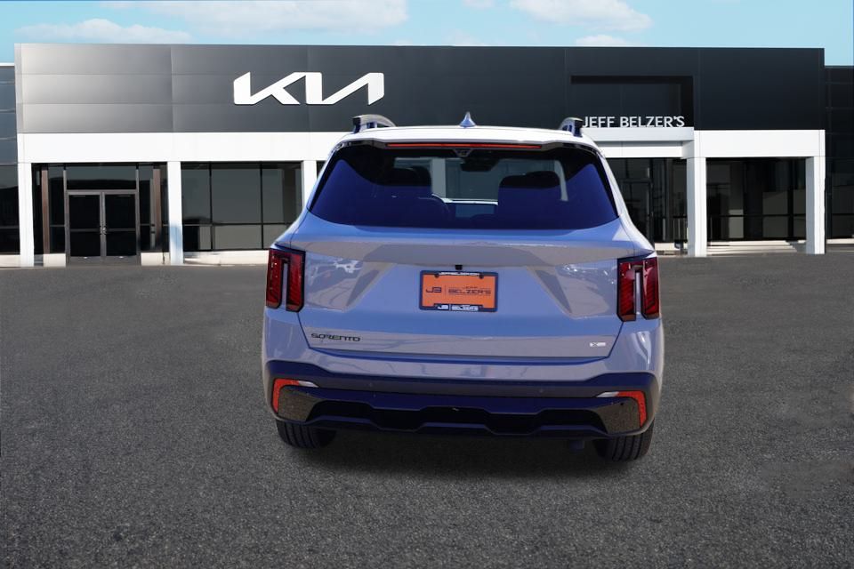2026 Kia Sorento X-Line SX Prestige photo 3