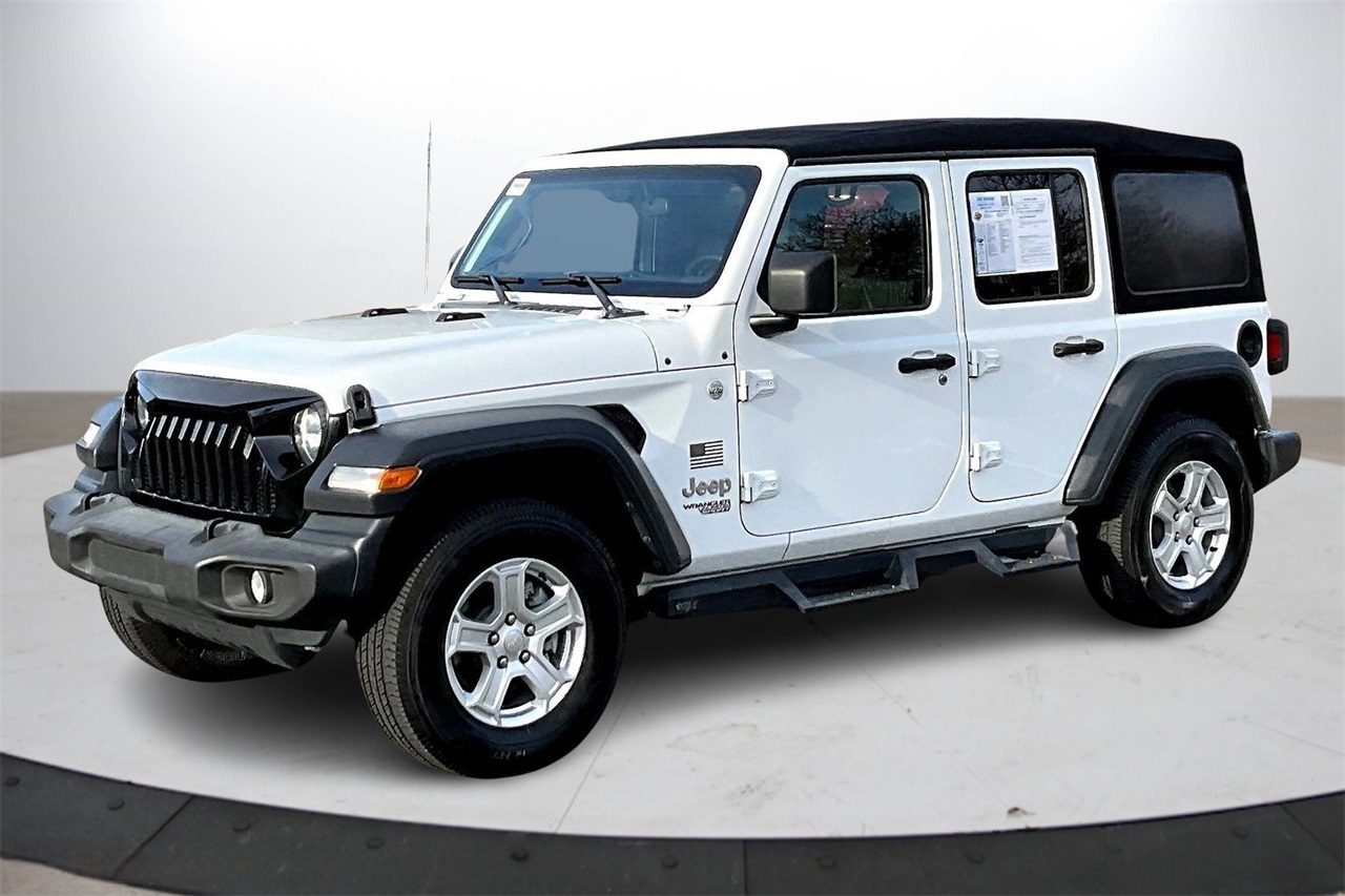 2019 Jeep Wrangler Sport S photo 3