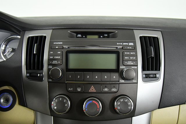 2010 Hyundai Sonata GLS photo 3