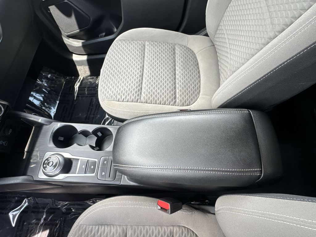 2022 Ford Escape SE photo 22