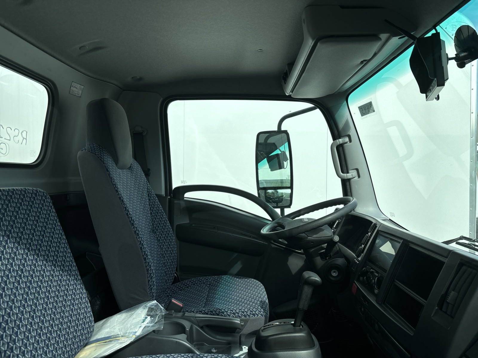 2024 Chevrolet Silverado 4500HD photo 4