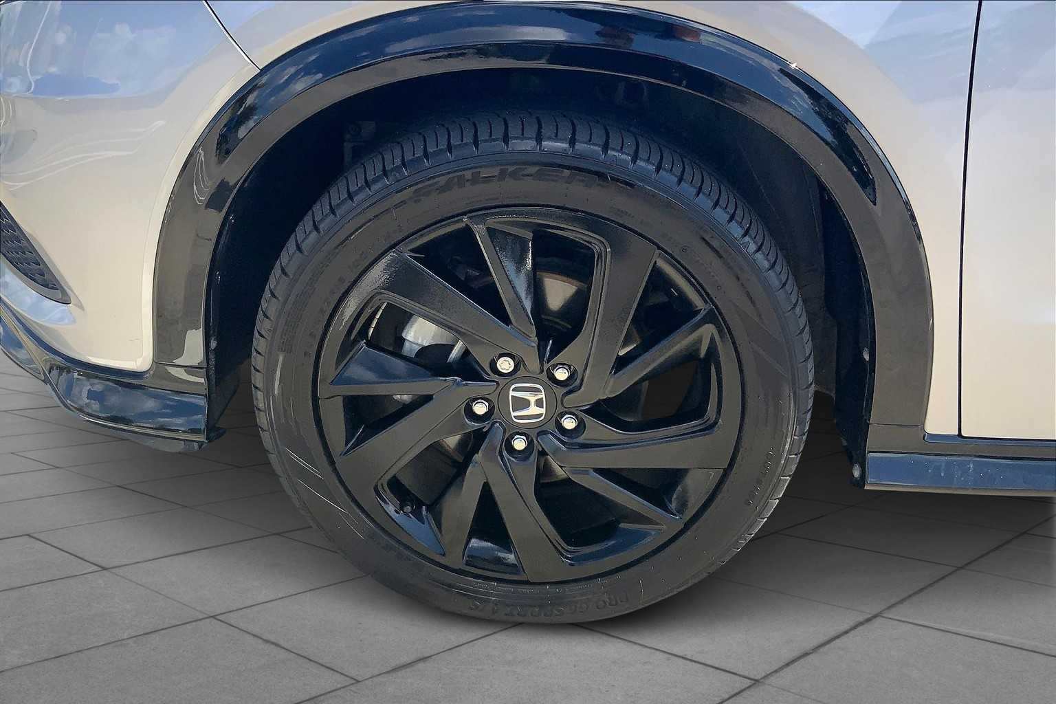 2022 Honda HR-V Sport photo 9