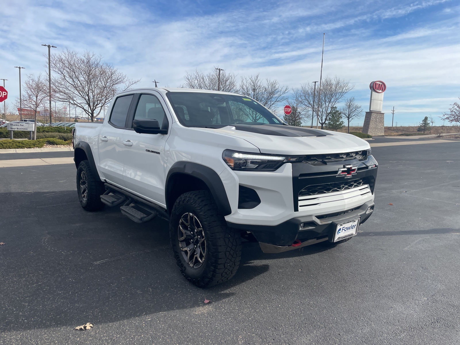 2025 Chevrolet Colorado ZR2 photo 2