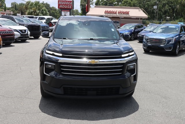 2025 Chevrolet Traverse photo 2
