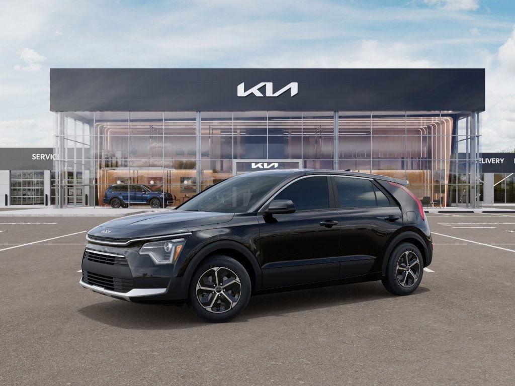 2025 Kia Niro LX photo 2