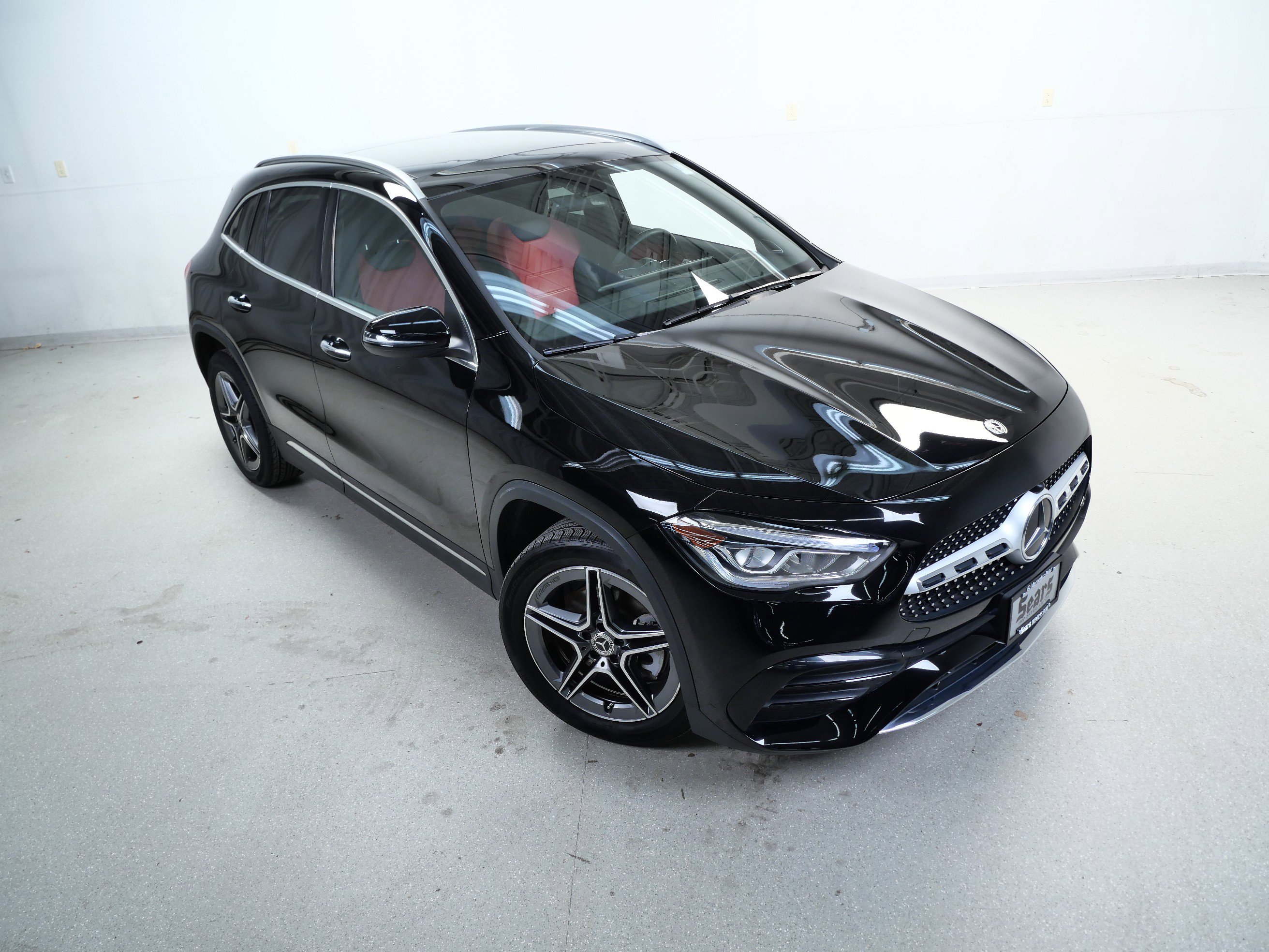 2021 Mercedes Benz GLA 250 4MATIC photo 3