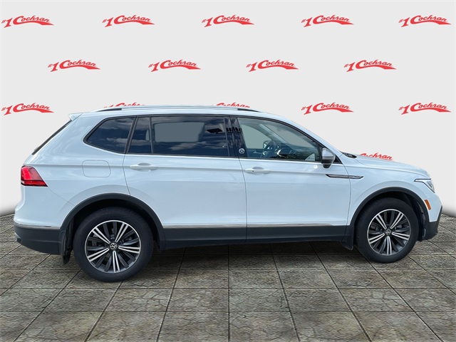 2024 Volkswagen Tiguan SE Wolfsburg Edition photo 2