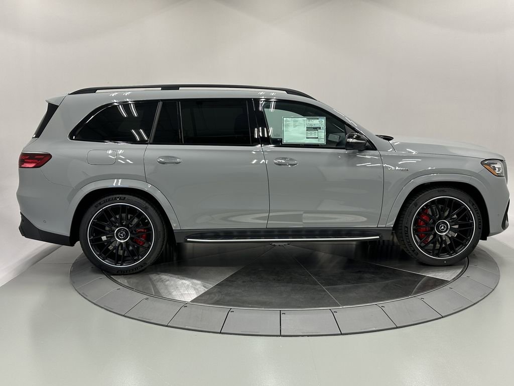 2026 Mercedes Benz GLS AMG 63 4MATIC photo 7