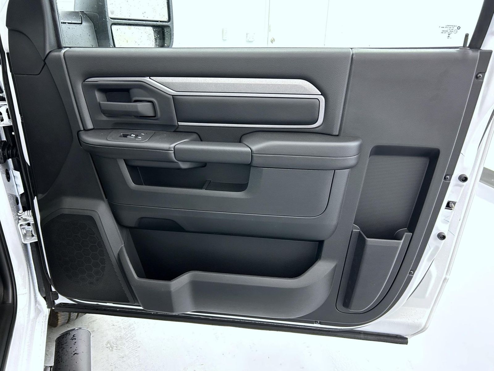 2025 Ram 2500 Tradesman photo 15