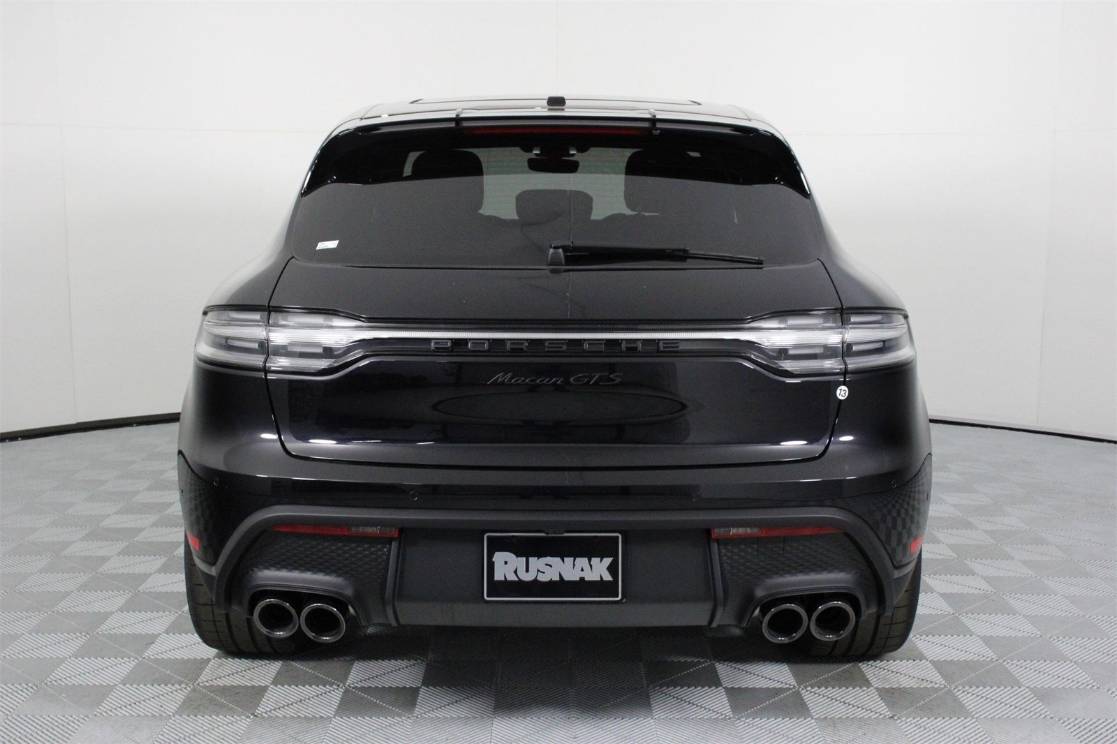 2025 Porsche Macan GTS photo 5