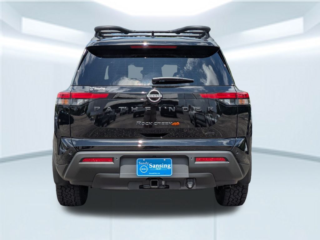 2025 Nissan Pathfinder Rock Creek photo 4
