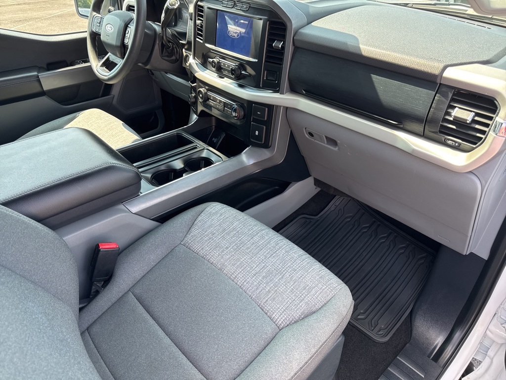 2021 Ford F-150 XLT photo 26