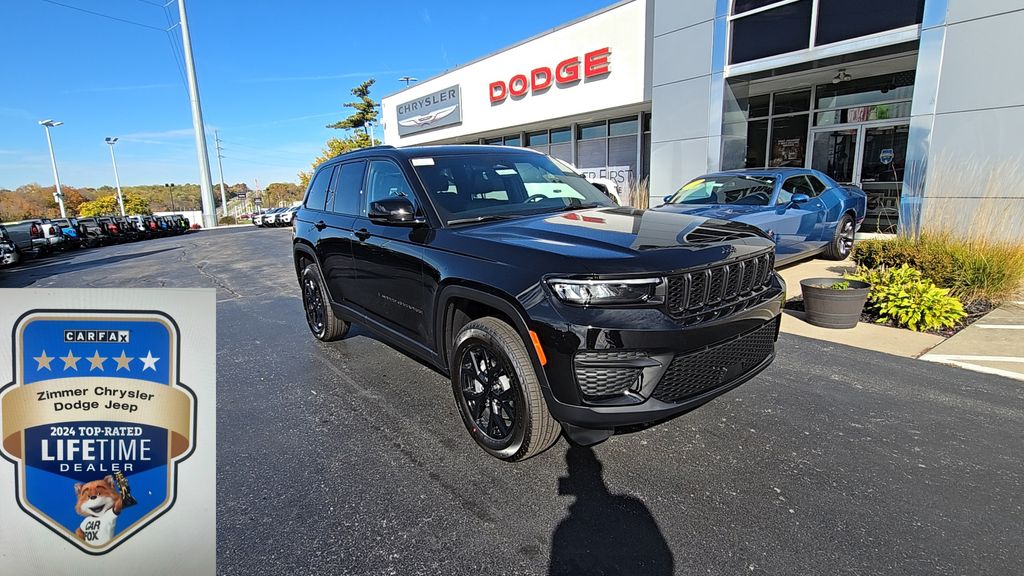2025 Jeep Grand Cherokee Altitude's photo
