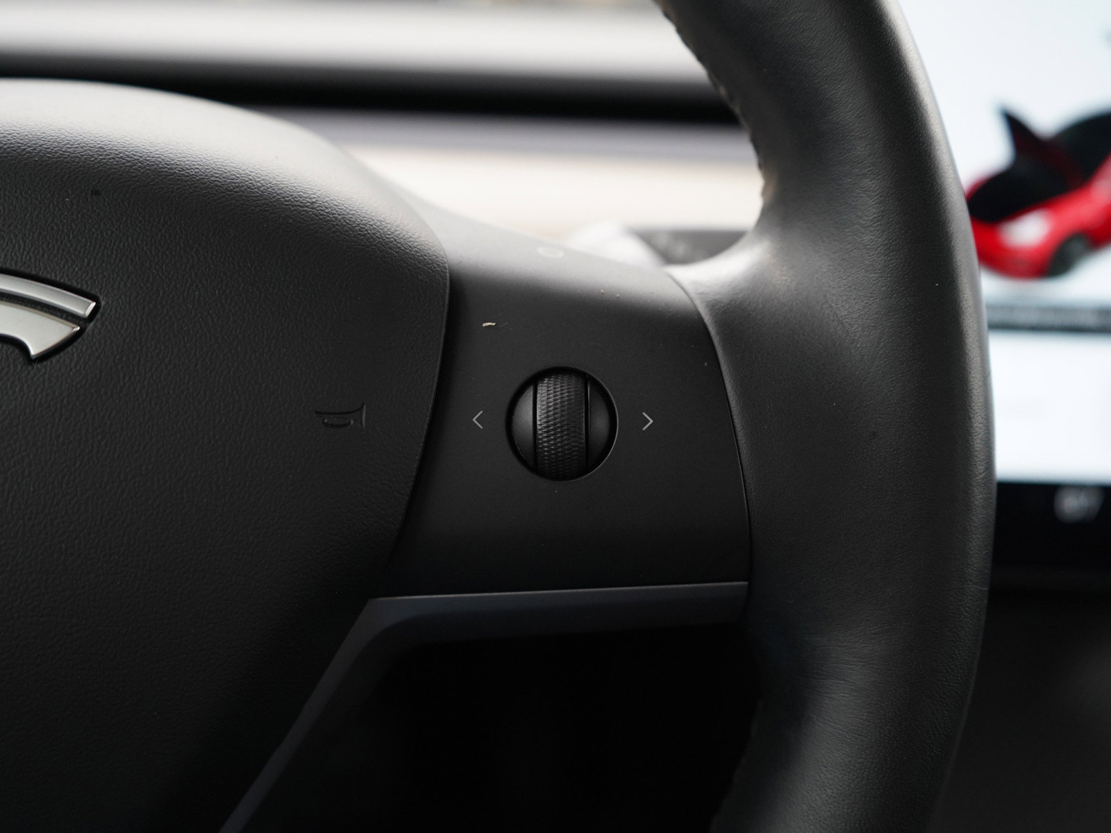2019 Tesla Model 3 Long Range photo 24