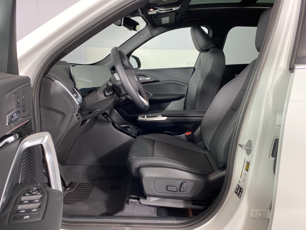 2026 Bmw X1 XDrive28i photo 3