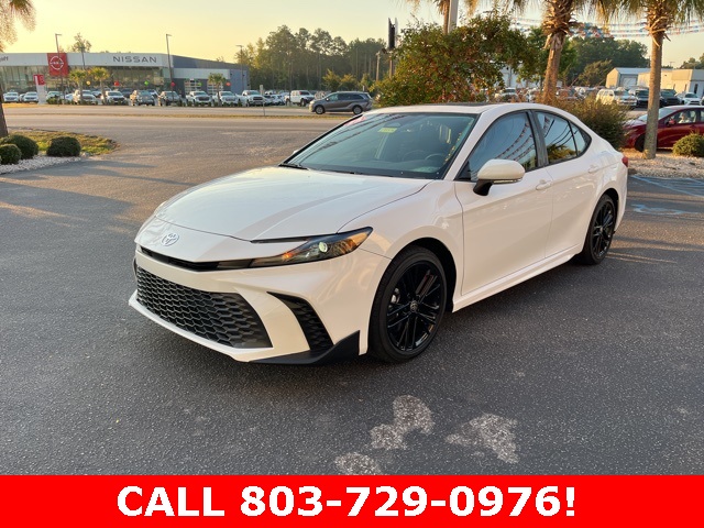 2025 Toyota Camry SE photo 35
