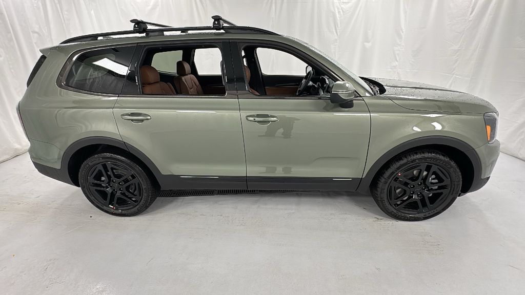 2025 Kia Telluride EX X-Line photo 2