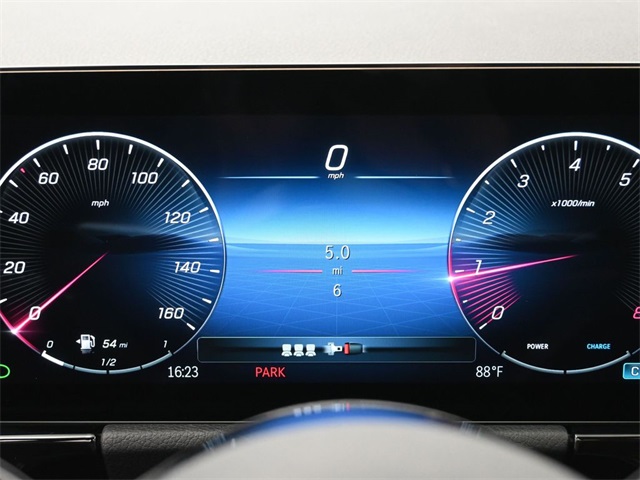 2026 Mercedes Benz GLA 250 4MATIC photo 2