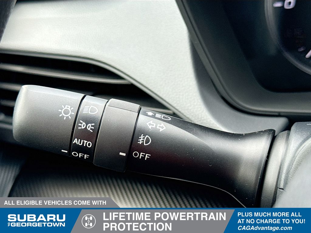 2025 Subaru Crosstrek Premium photo 12