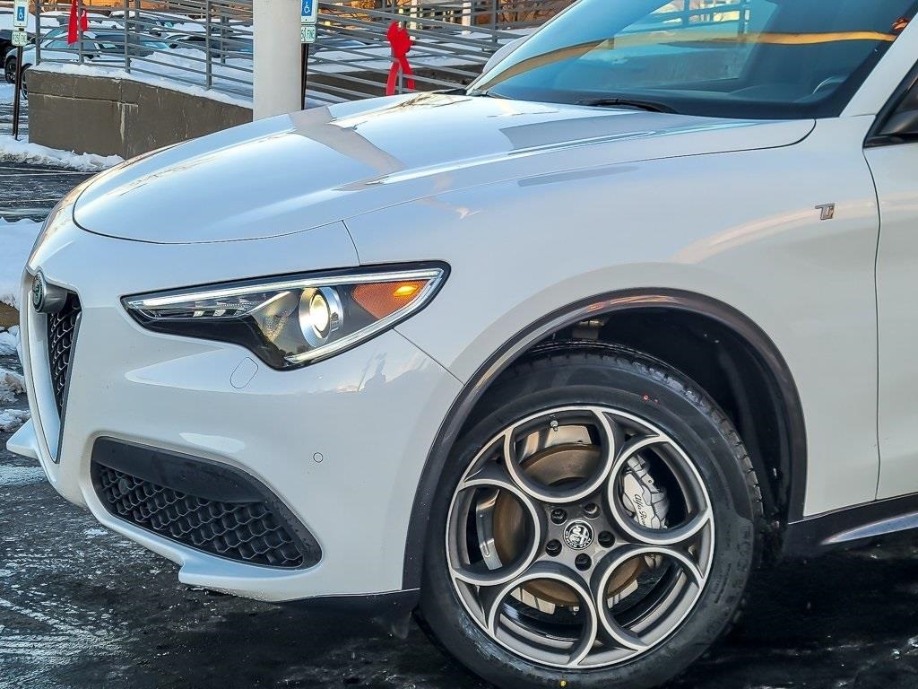 2022 ALFA ROMEO STELVIO - Image 1