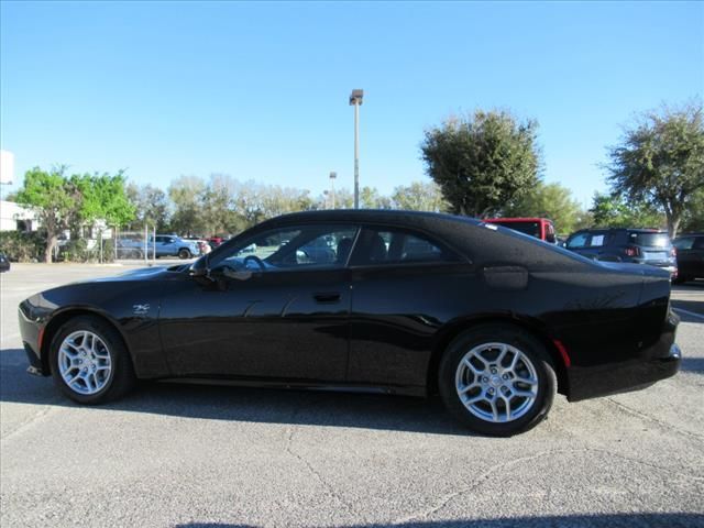 2025 Dodge Charger R/T photo 4