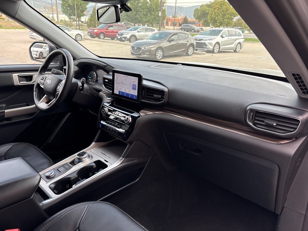 2023 Ford Explorer Limited photo 14
